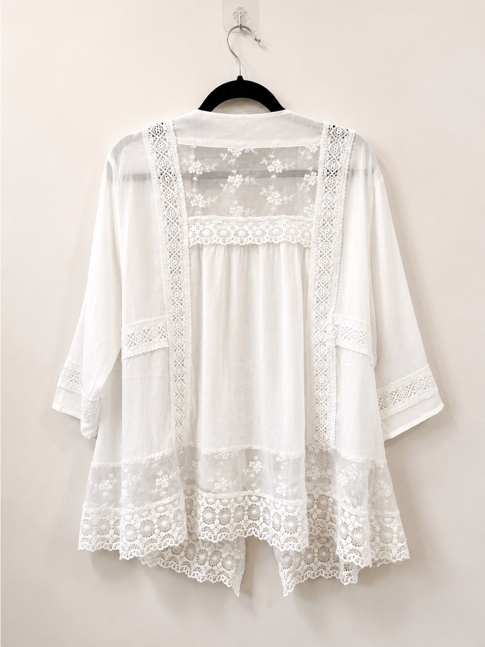 Onetheland White Lace Embroidered Kimono Cardigan | Boho Festival Cover Up - Picture 2 of 7